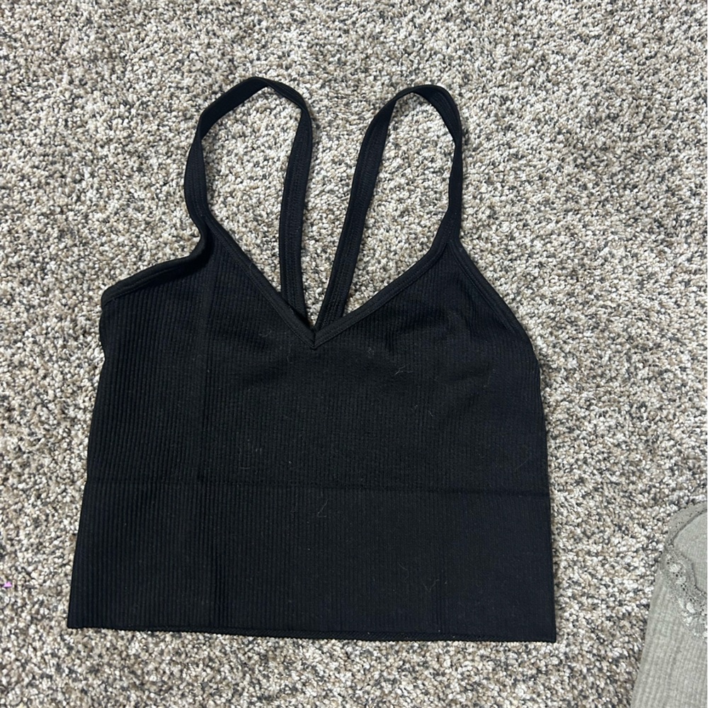 Tank top bundle🐨 - Picture 2 of 4